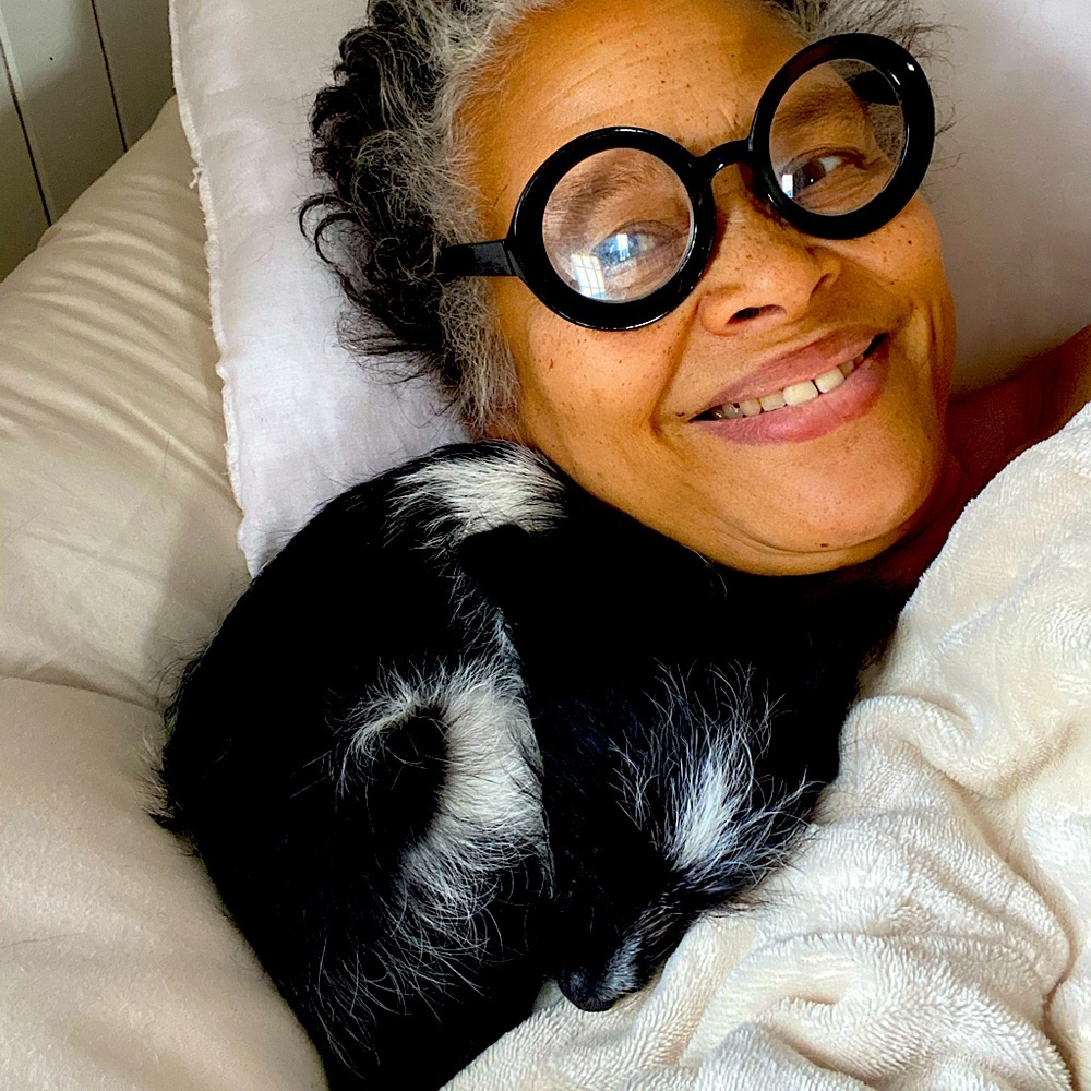 Meet your Posher, Constance